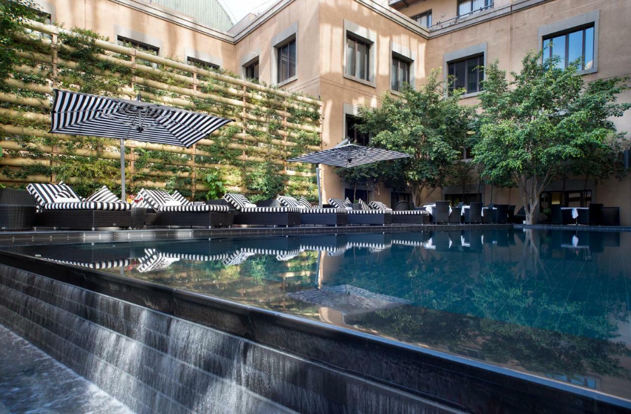 Davinci Hotel On Nelson Mandela Square Johannesburg Exteriör bild